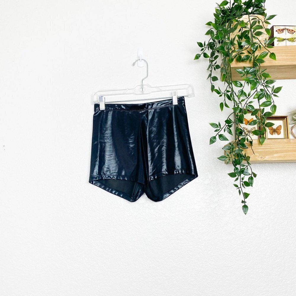 🦋 BLACK Pleather Liquid Leather Shiny Rave Shorts XS Casual Rave Festival Party